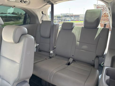 Used 2016 Honda Odyssey EX-L image 30