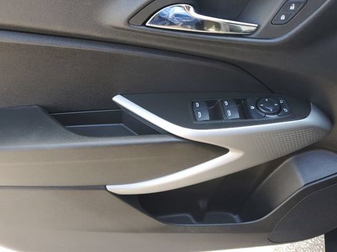Used 2024 Chevrolet Trax LS FWD image 18