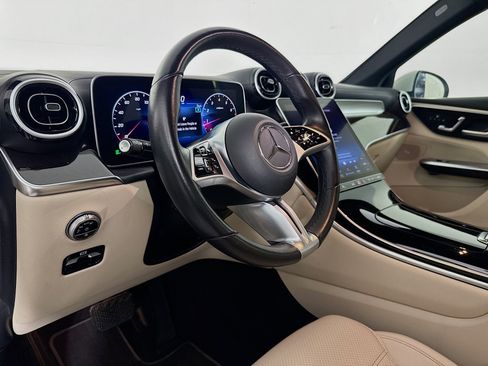 Used 2023 Mercedes-Benz GLC 300 image 20
