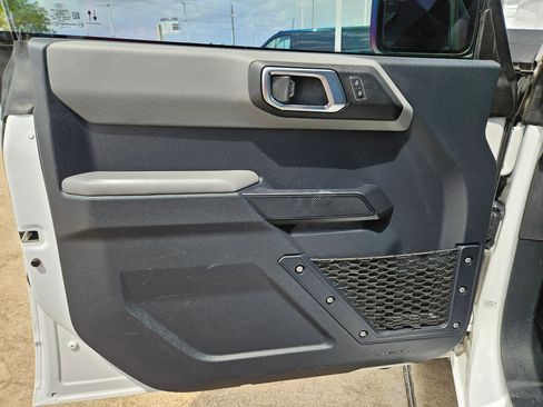 Certified 2022 Ford Bronco 4-Door AWD/4WD image 14