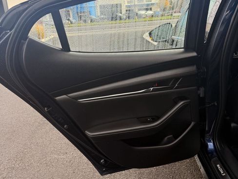 Used 2019 MAZDA MAZDA3 AWD Hatchback w/ Premium Pkg image 12