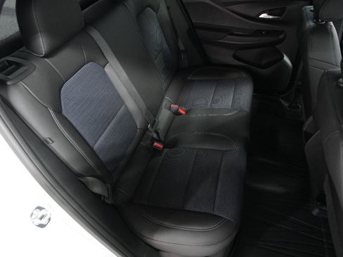 New 2026 Buick Envista Preferred FWD image 18