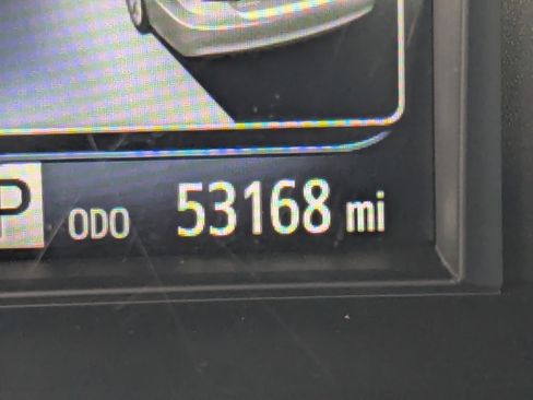 Used 2016 Toyota Camry SE image 29