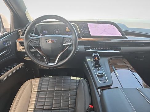 Used 2023 Cadillac Escalade Premium Luxury Platinum AWD/4WD image 10