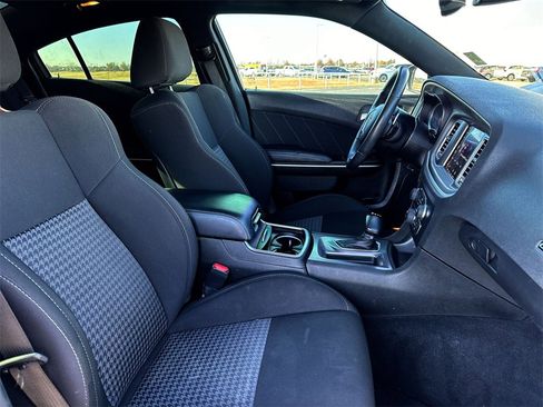 Used 2022 Dodge Charger R/T image 23