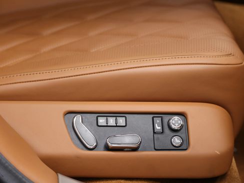 Used 2014 Bentley Flying Spur W12 AWD/4WD image 82