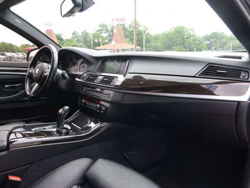 Used 2014 BMW 550i Sedan RWD image 27