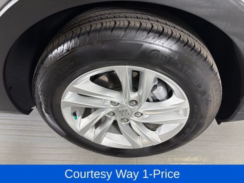 Used 2025 Buick Envista Preferred FWD image 13