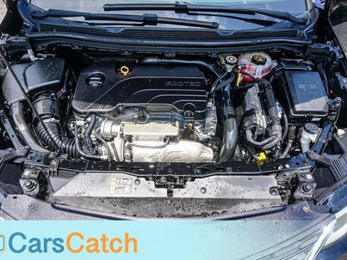 Used 2018 Chevrolet Cruze LS FWD image 32
