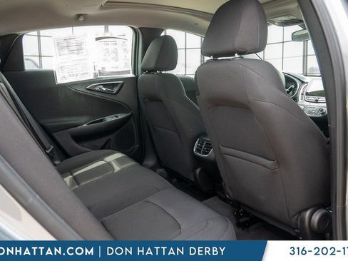 Used 2024 Chevrolet Malibu LT FWD image 24