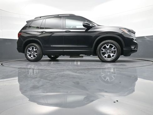 Certified 2022 Honda Passport TrailSport image 29