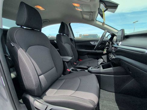 Used 2024 Kia Forte LXS FWD image 23