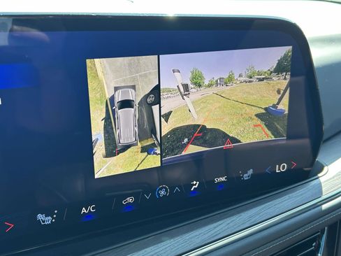 Used 2025 Chevrolet Tahoe LT image 25