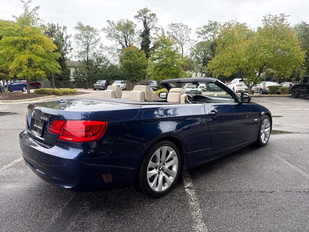 Used 2013 BMW 328i Convertible RWD image 9