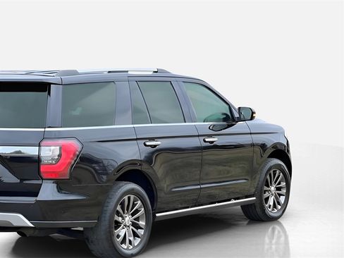Used 2019 Ford Expedition Limited image 9