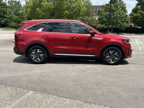 Used 2022 Kia Sorento S FWD image 8
