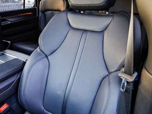 New 2026 Jeep Grand Wagoneer L Limited image 31