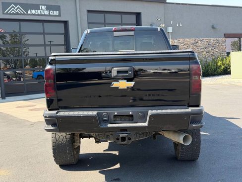 Used 2019 Chevrolet Silverado 2500 LTZ w/ Custom Sport Edition AWD/4WD image 4