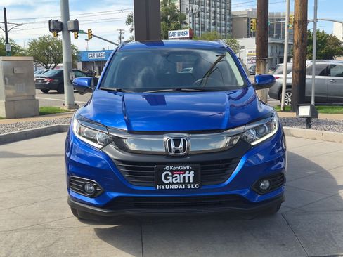 Used 2021 Honda HR-V EX image 10