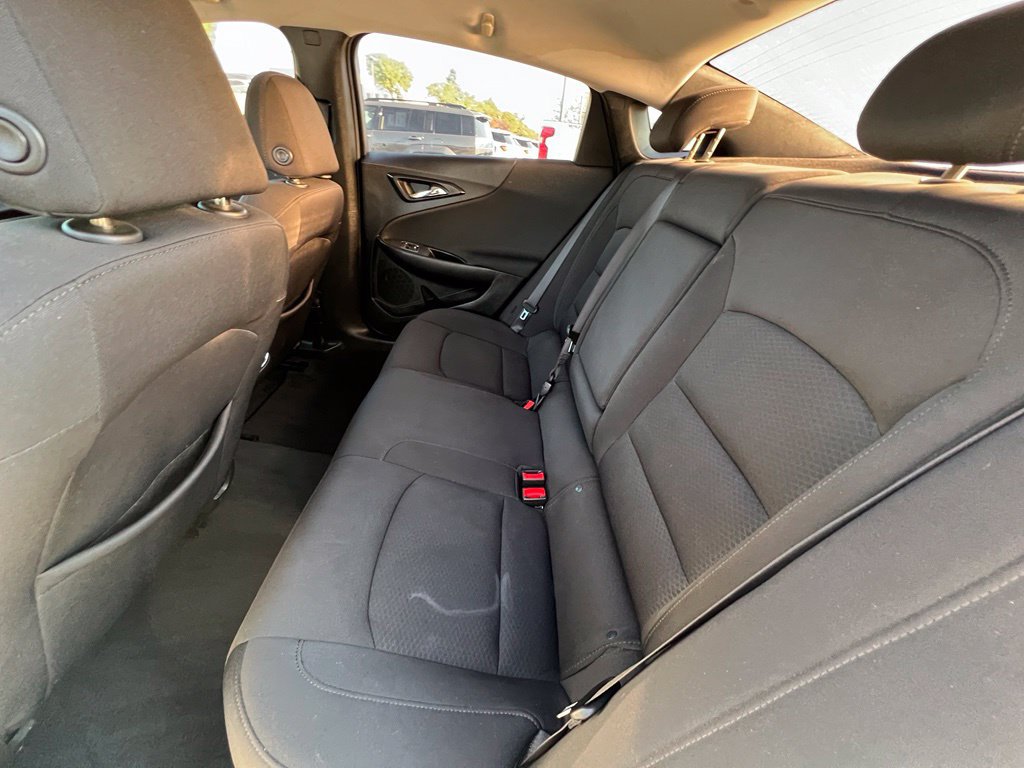 Used 2018 Chevrolet Malibu LT FWD image 20