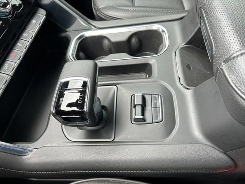 Used 2023 GMC Sierra 1500 Denali AWD/4WD image 41