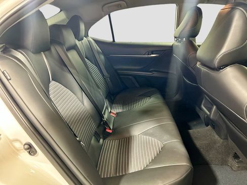 Used 2024 Toyota Camry SE w/ Convenience Package image 22