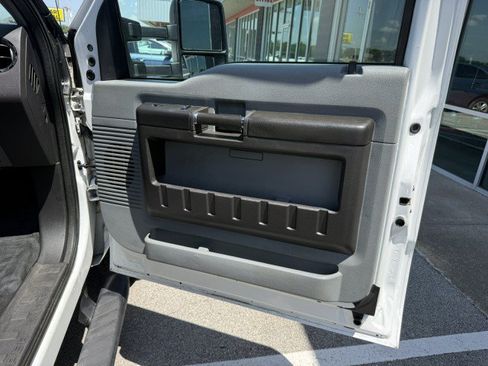 Used 2015 Ford F350 XL w/ Power Equipment Group AWD/4WD image 22