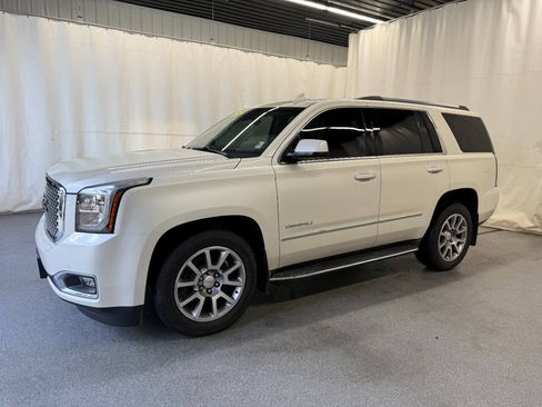 Used 2015 GMC Yukon Denali w/ Open Road Package AWD/4WD image 1