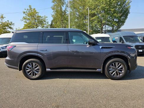 Used 2025 INFINITI QX80 Pure AWD/4WD image 4