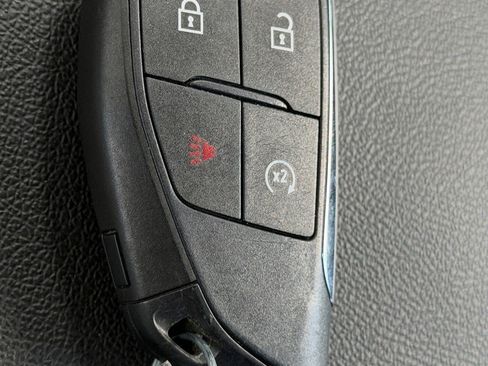 Used 2025 Chevrolet Colorado Trail Boss AWD/4WD image 50