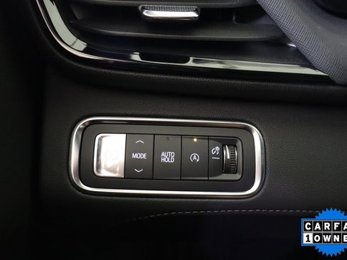 Used 2025 Buick Enclave Preferred FWD image 33