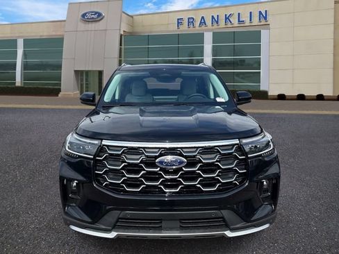 New 2026 Ford Explorer Platinum w/ LUX Leather Package AWD/4WD image 2