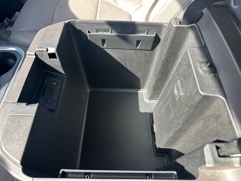 Used 2019 GMC Sierra 1500 SLT w/ SLT Premium Plus Package image 18