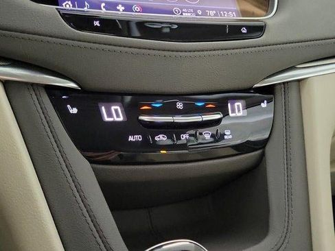 Certified 2022 Cadillac XT5 Premium Luxury image 23