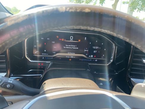 Used 2022 GMC Sierra 1500 SLT AWD/4WD image 7