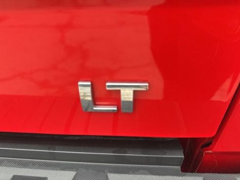 Used 2018 Chevrolet Silverado 1500 LT w/ All Star Edition image 14