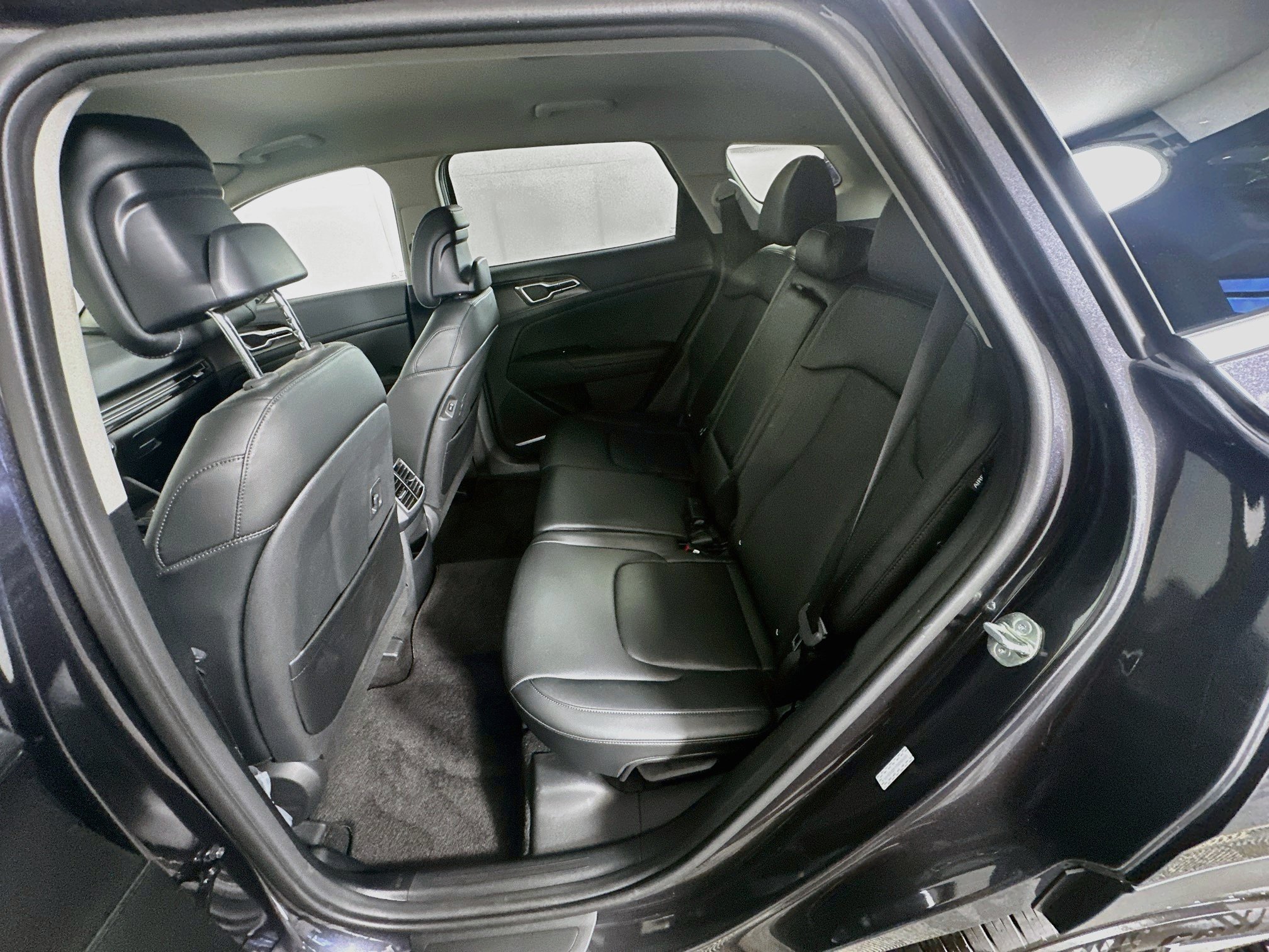 Used 2026 Kia Sportage EX FWD image 26