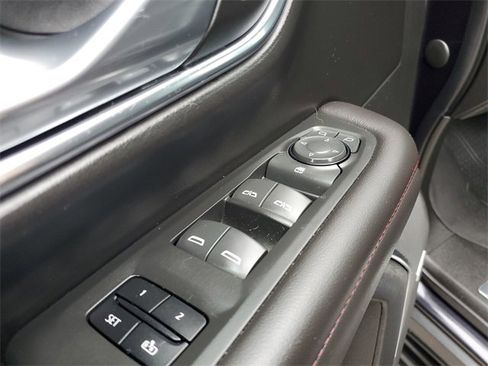 Used 2023 Chevrolet Tahoe RST image 21