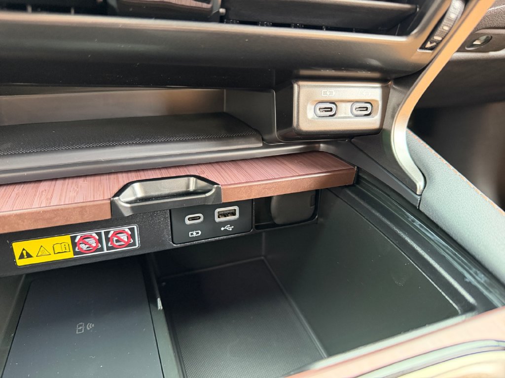 New 2026 Lexus RX 350 Premium AWD/4WD image 16