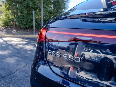 Used 2022 Mercedes-Benz EQS 580 580 image 26
