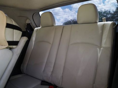 Used 2018 Dodge Journey Crossroad AWD/4WD image 23
