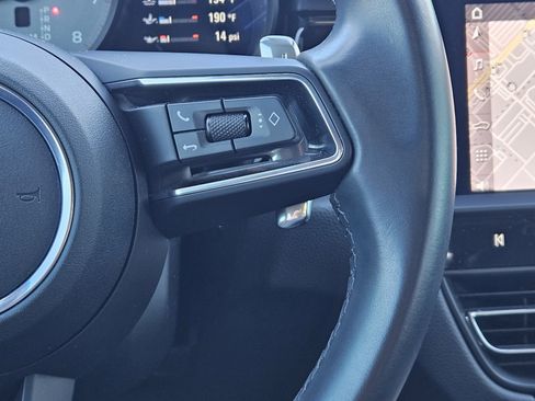 Used 2023 Porsche Macan S image 27