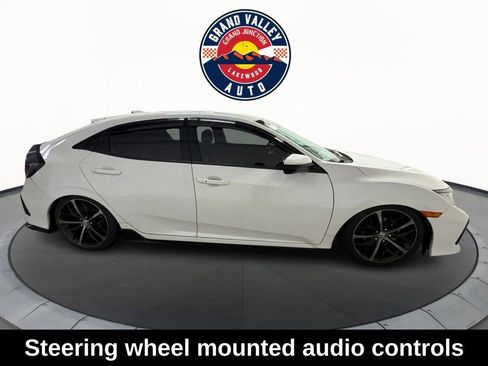 Used 2021 Honda Civic Sport image 5