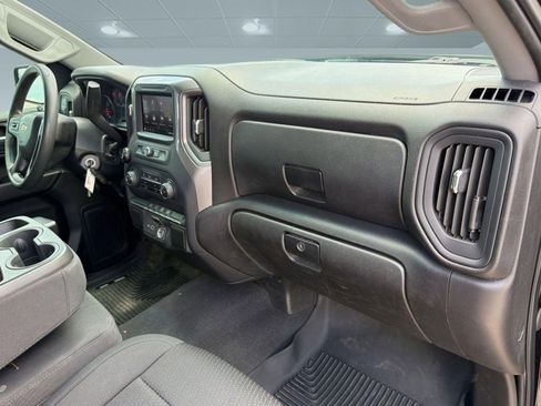 Used 2020 Chevrolet Silverado 1500 Custom w/ Custom Value Package RWD image 21