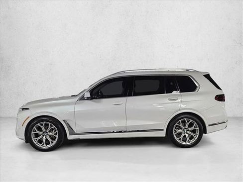 Certified 2023 BMW X7 xDrive40i w/ Climate Comfort Package image 8