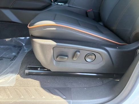 New 2026 GMC Canyon AT4 w/ Nightfall Edition AWD/4WD image 19