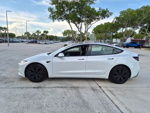 Used 2025 Tesla Model 3 Long Range AWD/4WD image 8