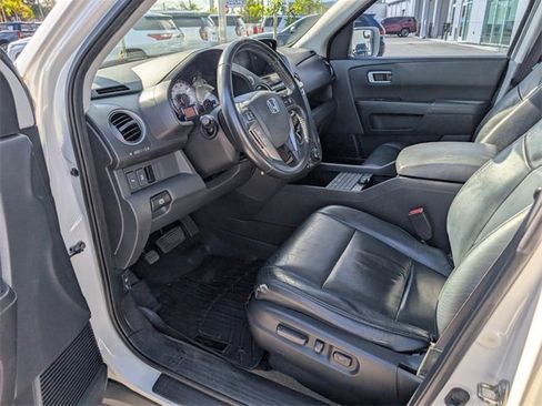 Used 2015 Honda Pilot Touring image 7