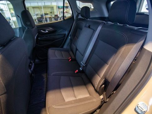 Certified 2023 GMC Terrain SLE w/ Driver Convenience Package image 16