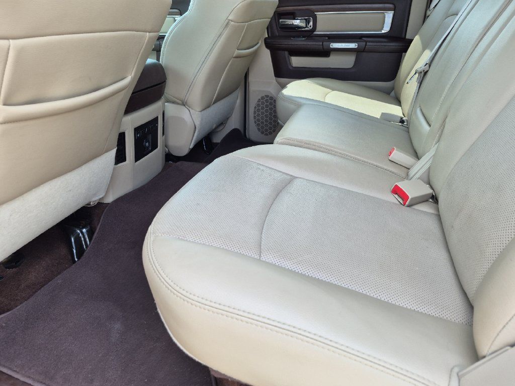 Used 2017 RAM 1500 Laramie w/ Convenience Group AWD/4WD image 12